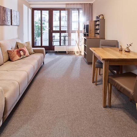 Hotel Zu Den Drei Kronen Donauwörth Esterno foto